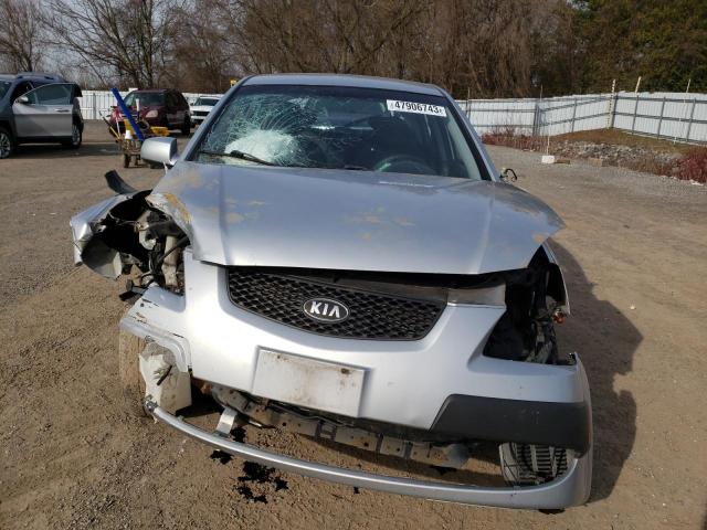 KNADE163X86433812 - 2008 KIA RIO 5 SX SILVER photo 5