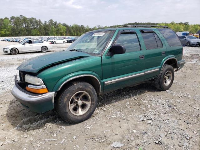 1GNCS13W2XK138092 - 1999 CHEVROLET BLAZER GREEN photo 1