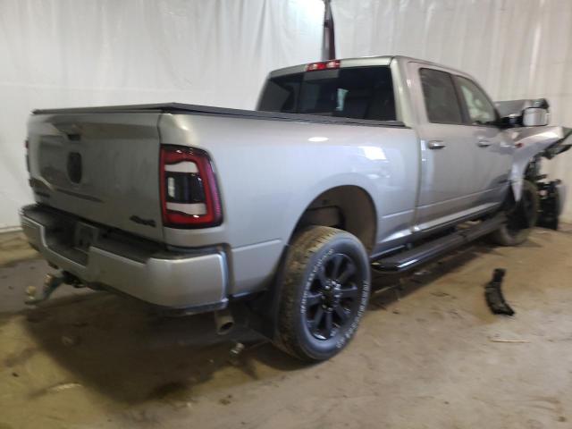 3C6UR5DJ1NG274163 - 2022 RAM 2500 BIG HORN/LONE STAR SILVER photo 3