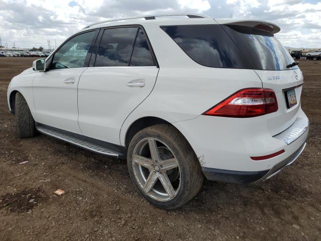 4JGDA5HB0FA586019 - 2015 MERCEDES-BENZ ML 350 4MATIC WHITE photo 2