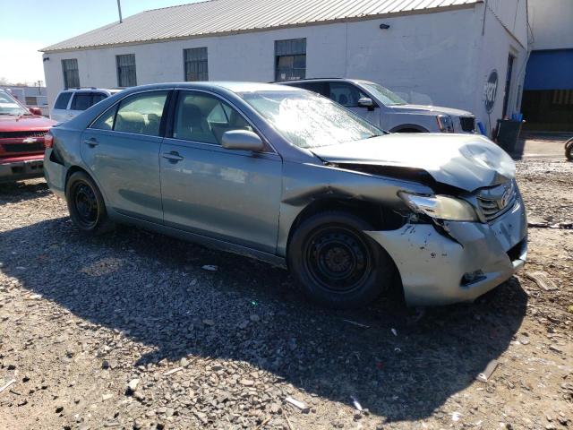 4T4BE46K99R137889 - 2009 TOYOTA CAMRY BASE SILVER photo 4