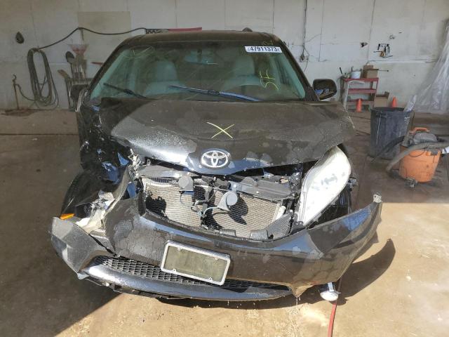 5TDYK3DC7BS006851 - 2011 TOYOTA SIENNA XLE BLACK photo 5