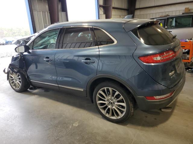 5LMCJ3C95JUL30614 - 2018 LINCOLN MKC RESERVE BLUE photo 2