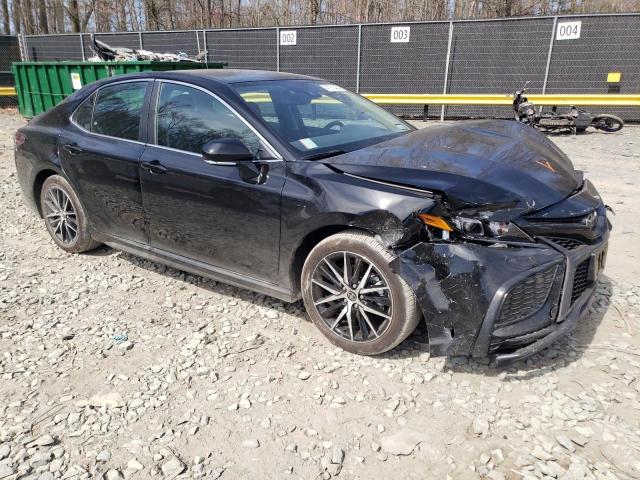 4T1T11AK6RU858350 - 2024 TOYOTA CAMRY SE NIGHT SHADE BLACK photo 4