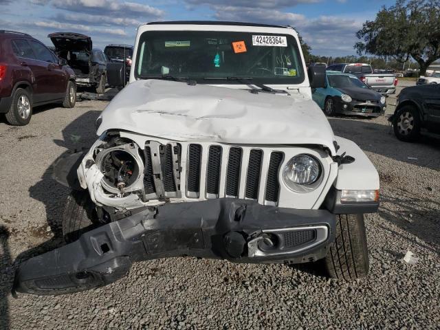 1C4HJXEG6KW513896 - 2019 JEEP WRANGLER U SAHARA WHITE photo 5