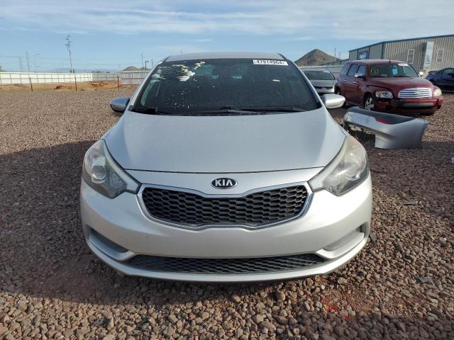 KNAFX4A67F5415289 - 2015 KIA FORTE LX SILVER photo 5