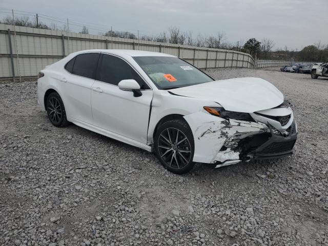 4T1G11AK0PU769744 - 2023 TOYOTA CAMRY SE NIGHT SHADE WHITE photo 4