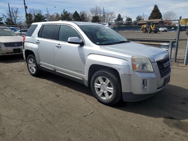 2CTALBEWXA6300677 - 2010 GMC TERRAIN SLE SILVER photo 4