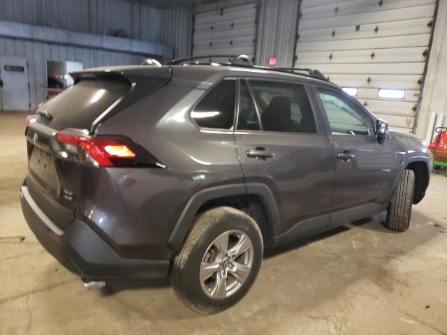 2T3P1RFVXPC334305 - 2023 TOYOTA RAV4 XLE GRAY photo 3