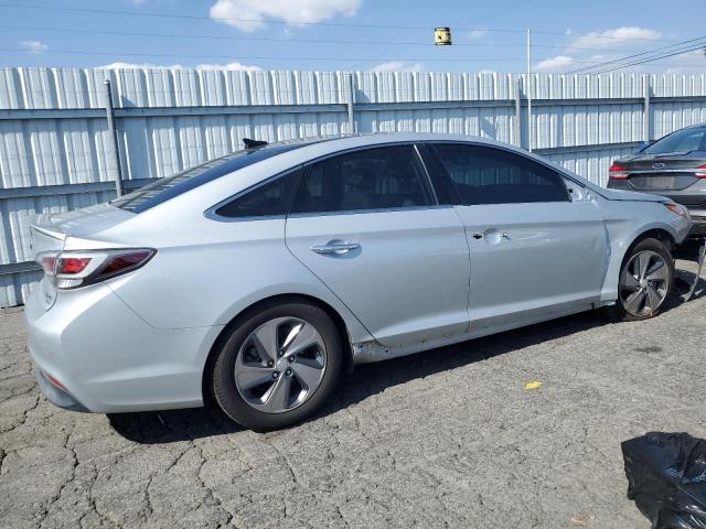 KMHE34L16HA056504 - 2017 HYUNDAI SONATA HYBRID SILVER photo 3