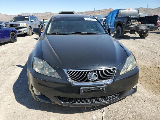 JTHBK262365009843 - 2006 LEXUS IS 250 BLACK photo 5