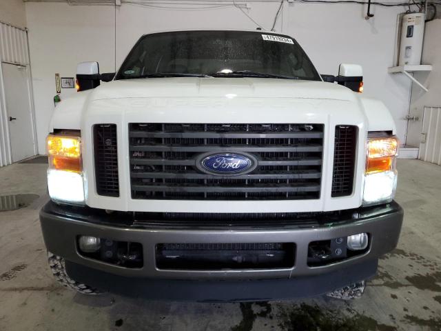 1FTSW21R88EC47961 - 2008 FORD F250 SUPER DUTY WHITE photo 5