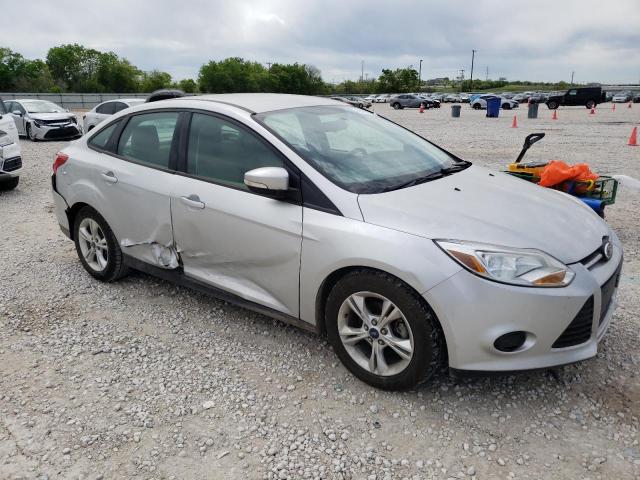 1FADP3F23EL118787 - 2014 FORD FOCUS SE SILVER photo 4