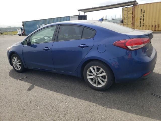 3KPFL4A77HE151117 - 2017 KIA FORTE LX BLUE photo 2