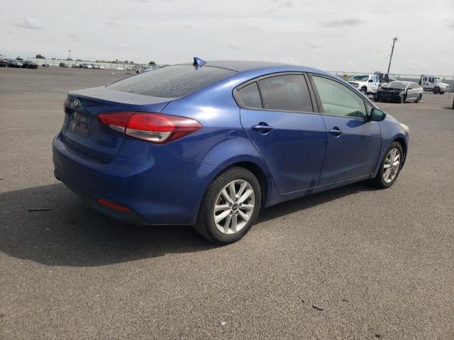 3KPFL4A77HE151117 - 2017 KIA FORTE LX BLUE photo 3