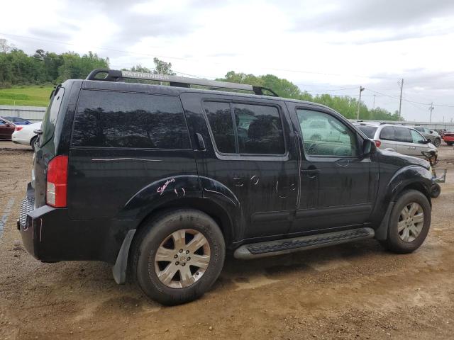 5N1AR18U05C731651 - 2005 NISSAN PATHFINDER LE 黑色 照片 3