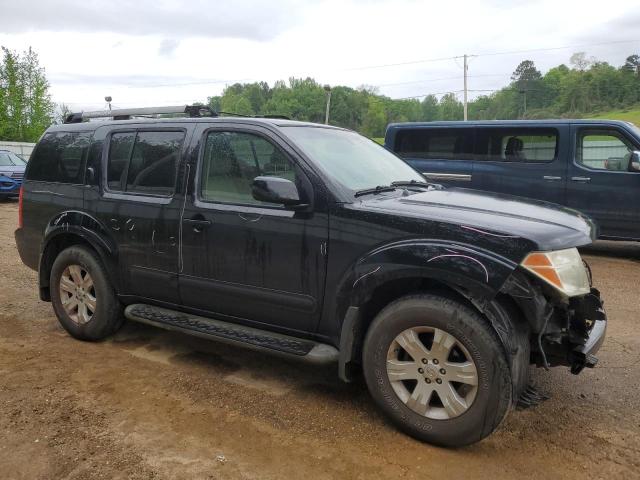 5N1AR18U05C731651 - 2005 NISSAN PATHFINDER LE 黑色 照片 4