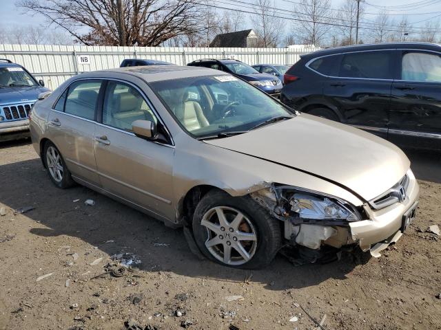 1HGCM66544A000642 - 2004 HONDA ACCORD EX GOLD photo 4