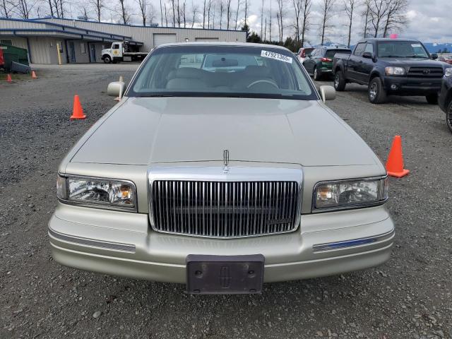 1LNLM81W9VY643745 - 1997 LINCOLN TOWN CAR EXECUTIVE Creme Foto 5