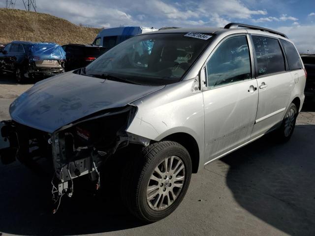 5TDBK23C89S026280 - 2009 TOYOTA SIENNA LE GRAY photo 1