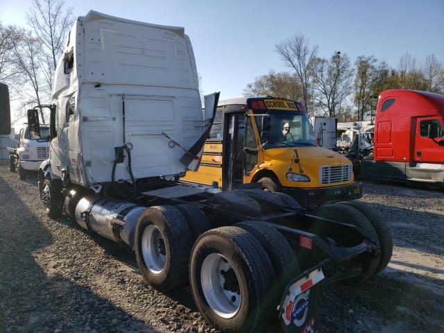 4V4NC9EH0MN286736 - 2021 VOLVO VN VNL WHITE photo 3