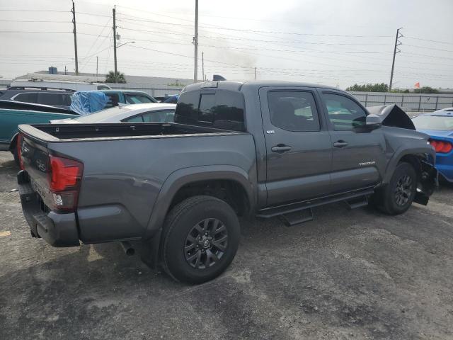 3TMCZ5AN4PM562405 - 2023 TOYOTA TACOMA DOUBLE CAB GRAY photo 3