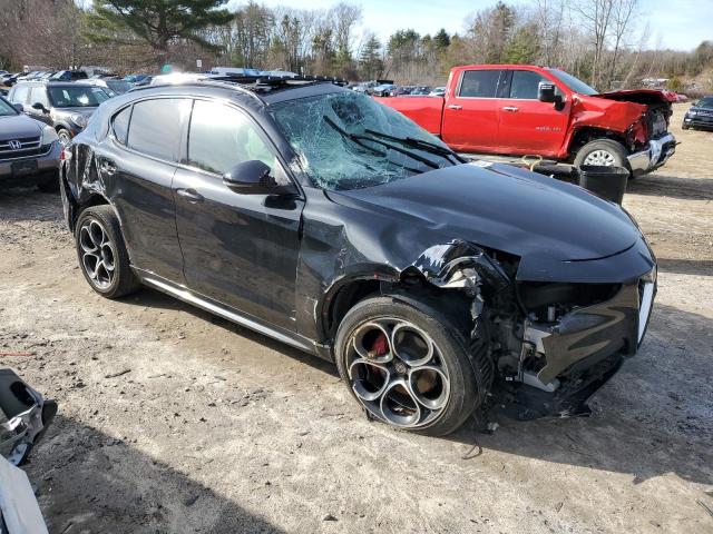 ZASPAKBN7M7D01403 - 2021 ALFA ROMEO STELVIO TI BLACK photo 4