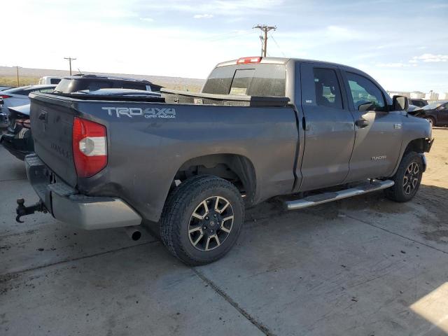 5TFUW5F1XFX461901 - 2015 TOYOTA TUNDRA DOUBLE CAB SR/SR5 GRAY photo 3