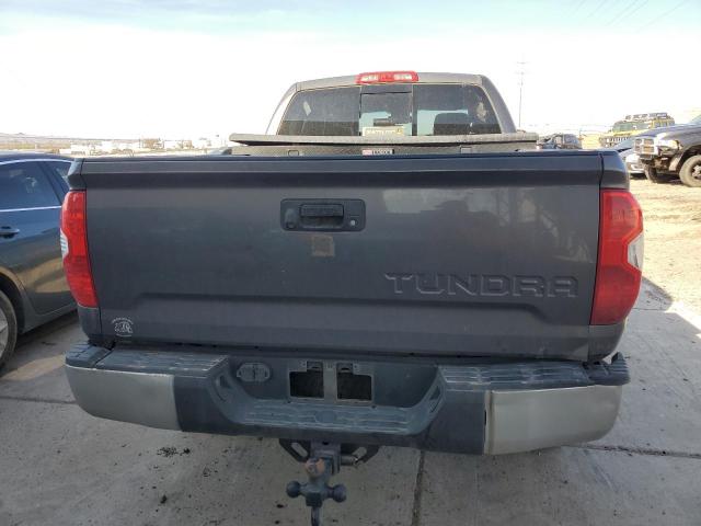 5TFUW5F1XFX461901 - 2015 TOYOTA TUNDRA DOUBLE CAB SR/SR5 GRAY photo 6