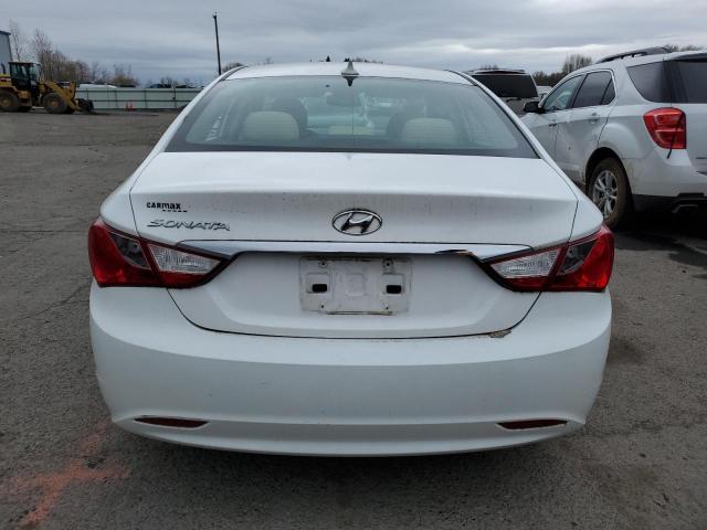 5NPEB4AC5DH706289 - 2013 HYUNDAI SONATA GLS WHITE photo 6