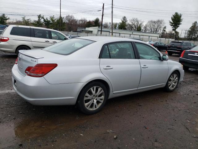 4T1BK36B38U286620 - 2008 TOYOTA AVALON XL SILVER photo 3