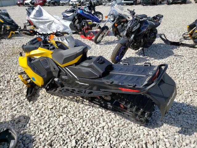 2BPSBXPB2PV000074 - 2023 SKI DOO MXZXRS YELLOW photo 3