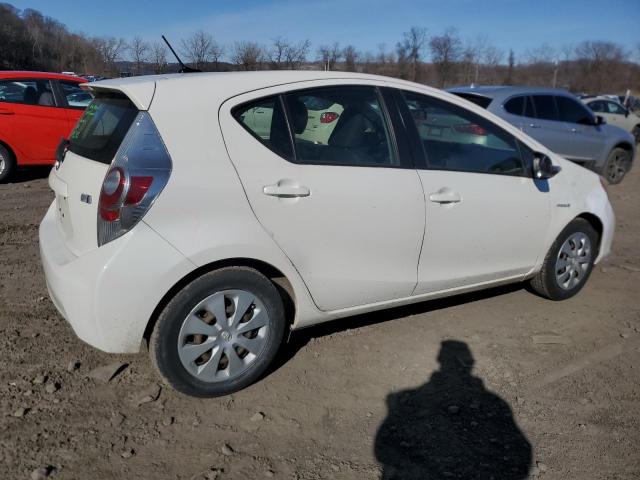 JTDKDTB32D1046659 - 2013 TOYOTA PRIUS C WHITE photo 3