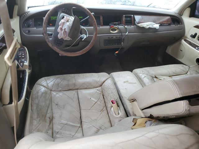 1LNFM83W1WY678100 - 1998 LINCOLN TOWN CARTIER BEIGE photo 8