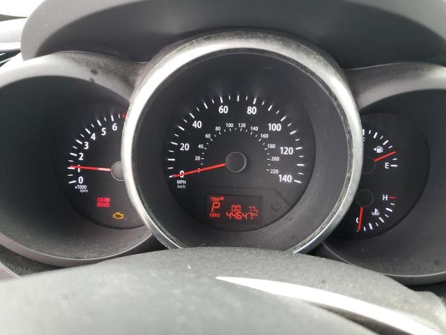 KNDJT2A66D7546390 - 2013 KIA SOUL + WHITE photo 9