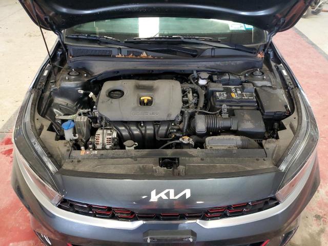 3KPF54AD1NE439792 - 2022 KIA FORTE GT LINE GRAY photo 11