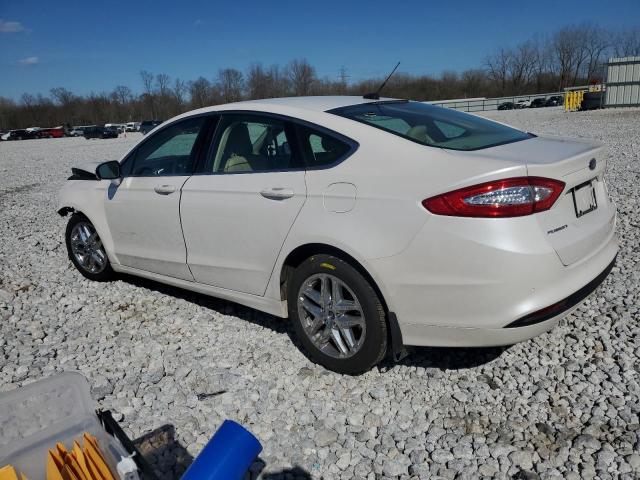 3FA6P0HD5FR120162 - 2015 FORD FUSION SE WHITE photo 2