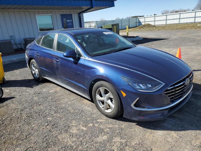 5NPEG4JA6LH040025 - 2020 HYUNDAI SONATA SE BLUE photo 4