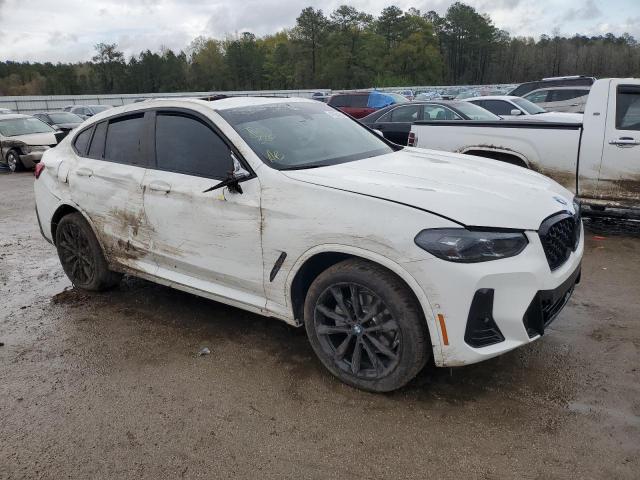5UX33DT04R9U63385 - 2024 BMW X4 XDRIVE30I WHITE photo 4