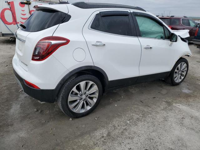 KL4CJASB7LB007240 - 2020 BUICK ENCORE PREFERRED WHITE photo 3