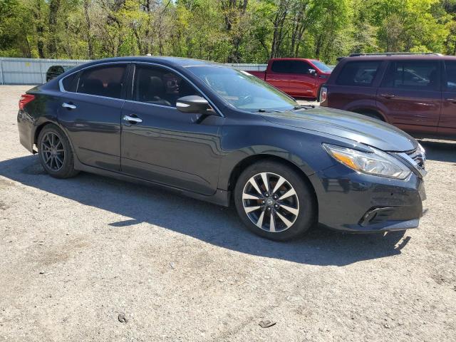 1N4AL3AP3HC128807 - 2017 NISSAN ALTIMA 2.5 GRAY photo 4