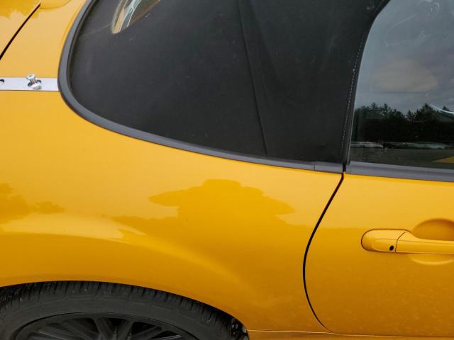 JM1NC25FX90201102 - 2009 MAZDA MX-5 MIATA YELLOW photo 10