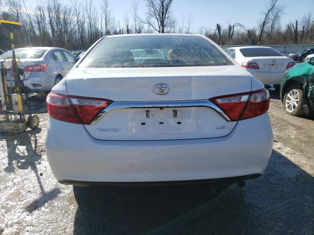 4T1BF1FK7FU992639 - 2015 TOYOTA CAMRY LE WHITE photo 6