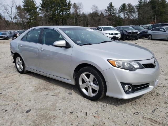 4T1BF1FKXCU585815 - 2012 TOYOTA CAMRY BASE SILVER photo 4