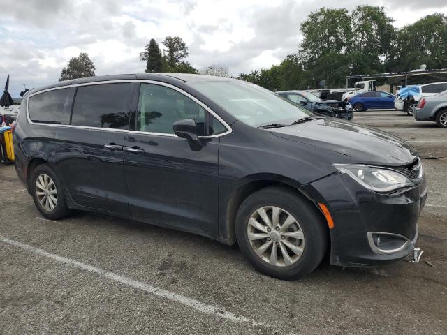 2C4RC1FG6JR278658 - 2018 CHRYSLER PACIFICA TOURING PLUS BLACK photo 4