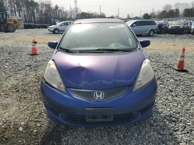 JHMGE88489S066690 - 2009 HONDA FIT SPORT BLUE photo 5