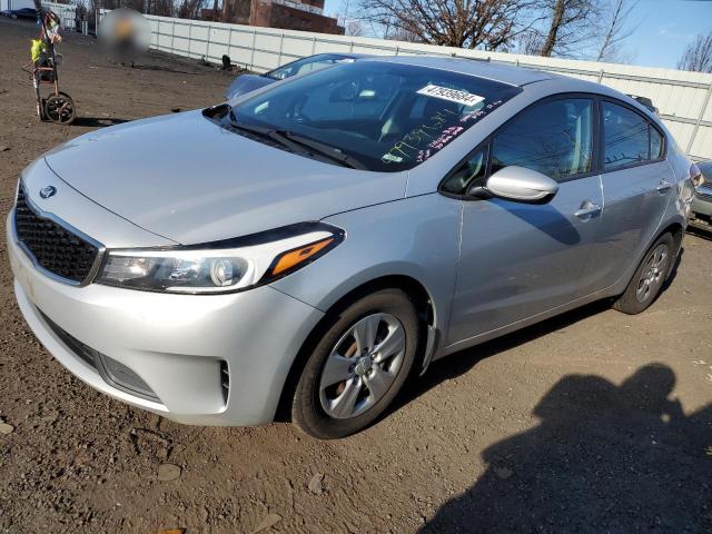 3KPFK4A75HE032114 - 2017 KIA FORTE LX SILVER photo 1