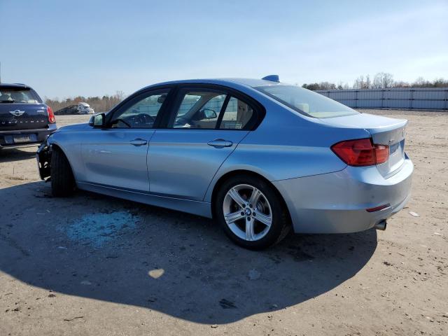 WBA3C3G54FNS73877 - 2015 BMW 320 I XDRIVE BLUE photo 2