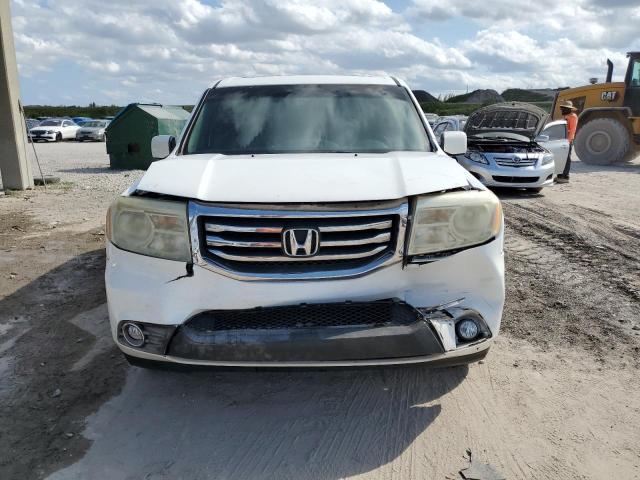 5FNYF3H6XCB024131 - 2012 HONDA PILOT EXL WHITE photo 5