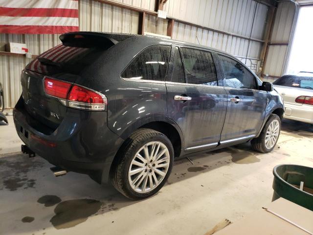 2LMDJ6JKXDBL42352 - 2013 LINCOLN MKX BLUE photo 3